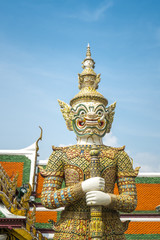 Giant guardian statue in Wat Phra Kaew