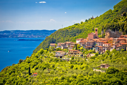 Idyllic village of Piovere on Garda lake cliffs