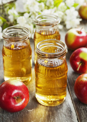 Fresh apple juice