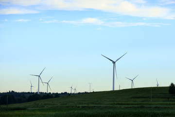 Fototapeta na wymiar Wind turbines in the evening