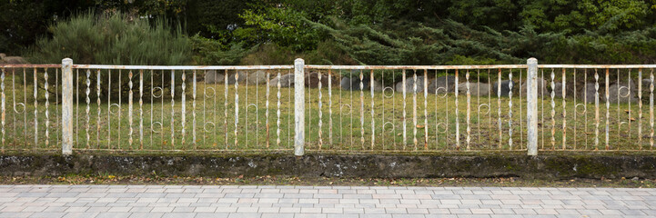 Metallzaun Photos Royalty Free Images Graphics Vectors Videos Adobe Stock