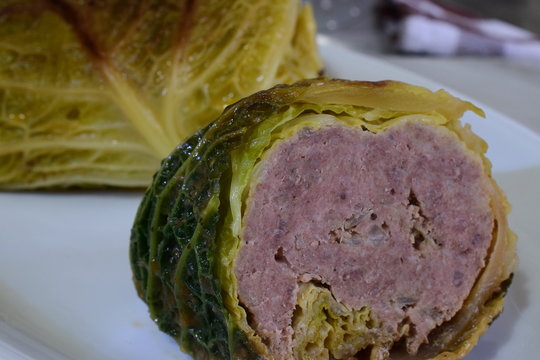 Wirsingkohlroulade - cabbage roulade