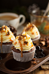 Gingerbread men cupcakes with caramel