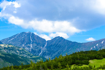 Fototapeta premium Landscape in Retezat Mountains, Romania