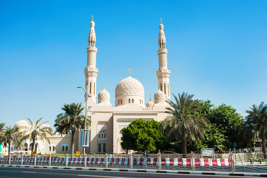 Jumeirah mosque in Dubai, United Arab Emirates