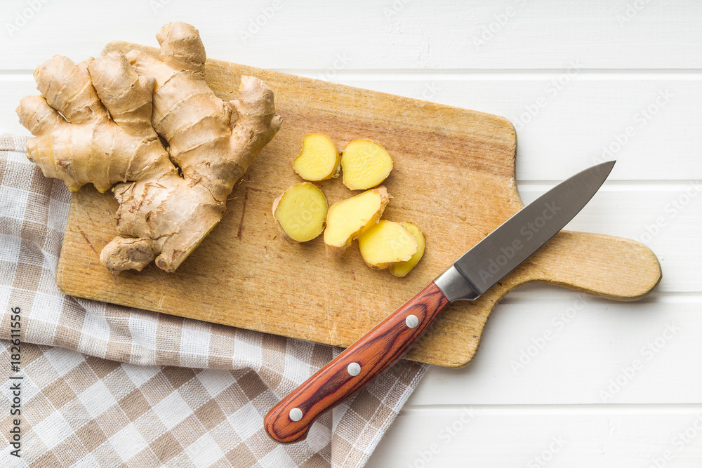 Wall mural Sliced ginger root.