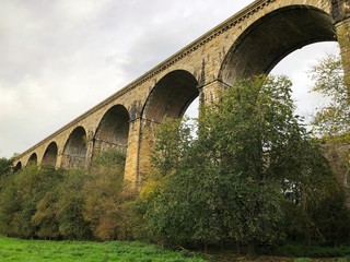 Fototapeta na wymiar Aquaduct