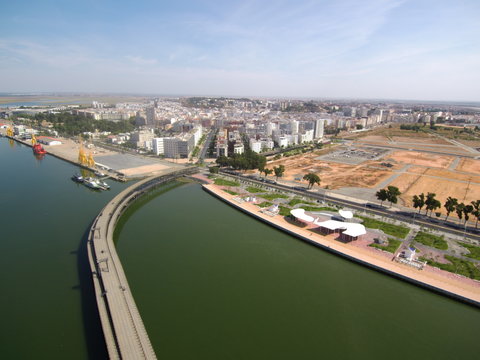 Huelva. Embarcadero Minas de Rio Tinto ( Andalucia, España)
