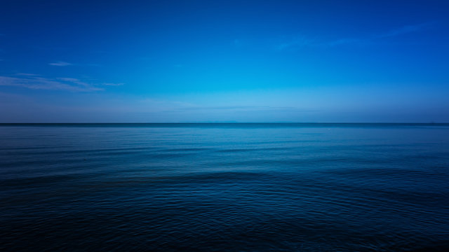 Fototapeta Dark and Blue ocean, Vast ocean and calm