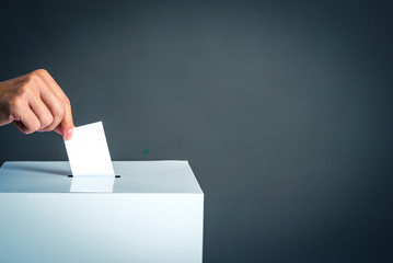 衆院選で与党が過半数割れになったらどうなるの？