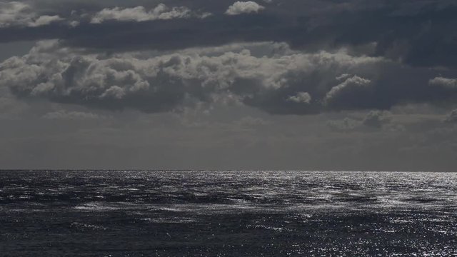 Autunno sul mare dopo la tempesta