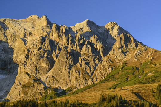 Hochkoenig with ridge of fixed rope route Koenigsjodler, Berchtesgaden range, Salzburg, Austria