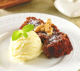 Brownie served with ice cream