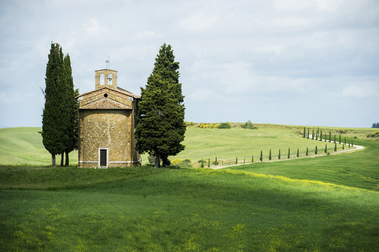 Madonna di Vitaleta Chapel, near Pienza, Val d`Orcia, province of Siena, Tuscany, Italy, UNESCO World Heritage