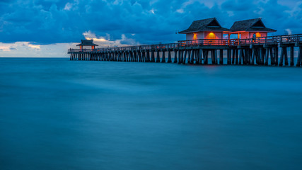 Fototapeta na wymiar Coastal dreams - Sunset Pier