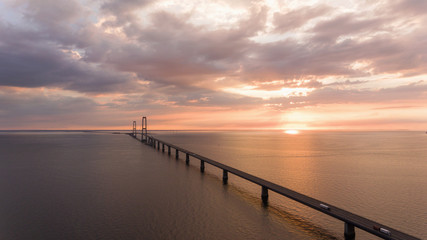 Obraz premium View from above of bridge at sunset Storebæltsbroen, Great Belt Bridge 