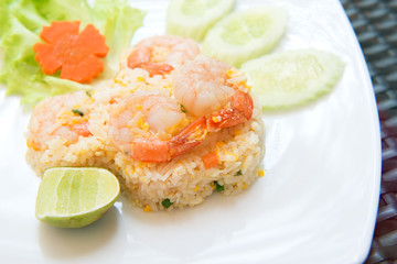 Thai fried rice with shrimp