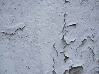 塗装の剥げた壁