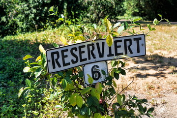 Stellplatz, Reserviert