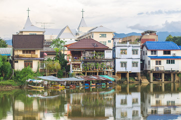 Fototapeta na wymiar Old vilage near the river, Chanthaburi, Thailand