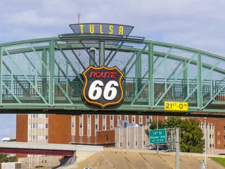 Fotobehang Historische Route 66 in Tulsa Oklahoma © 4kclips