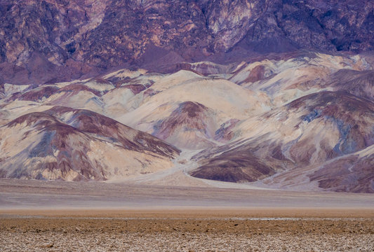 The amazing colorful rocks and mountains at Death Valley National Park - Artists Palette