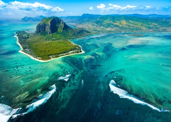 Foto op Plexiglas Luchtfoto Luchtfoto van Mauritius eiland rif