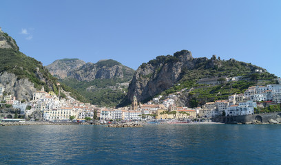 Fototapeta na wymiar Sea at Amalfi Coast - Naples, Italy