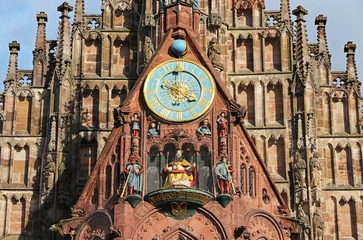 Frauenkirche, Männleinlaufen - Astronomische Uhr, Nürnberg Deutschland © Jonathan Stutz