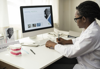 Dentist working at a hospital