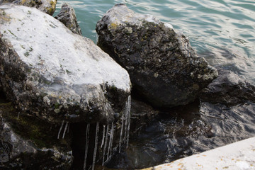 ice on rocks