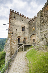 Fototapeta na wymiar Zamek Stara Lubovna, Słowacja