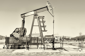 pump for oil © nedomacki
