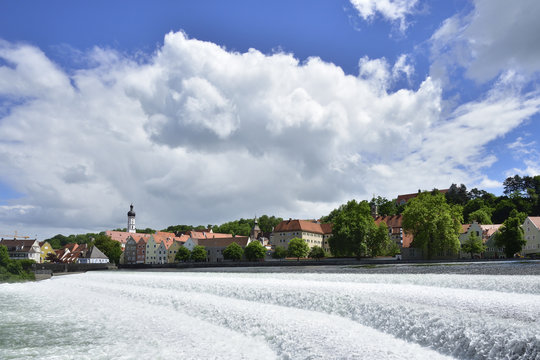 Landsberg am Lech mit seinen Staustufen
