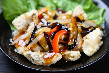 deep-fried fish with sweet and sour sauce