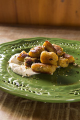 vegan banana gnocchi with white sauce