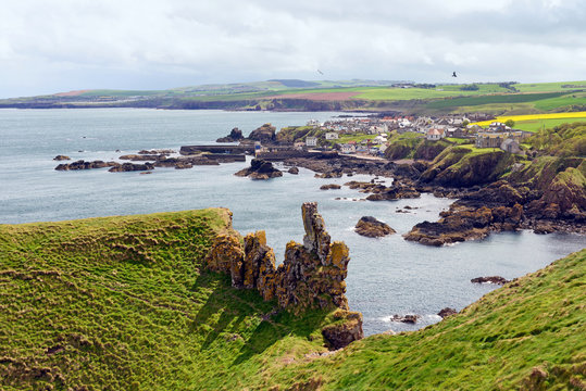 K&uuml;stenpanorama von St.Abbs Schottland