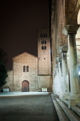 Ravenna, Piazza San Francesco, vista notturna