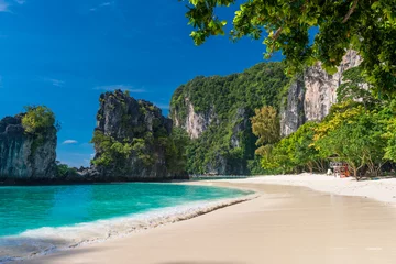 leerer Strand an der beliebten Touristenattraktion von Thailand - Hong Island
