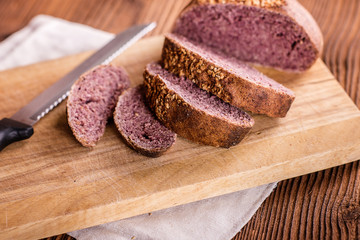 freashly baked sliced bread for breakfast 