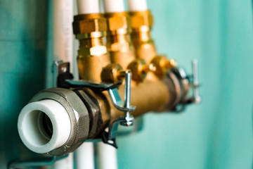 manifold heating system
