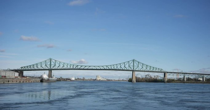 St-Lawrence river, Montreal, Canada, time lapse