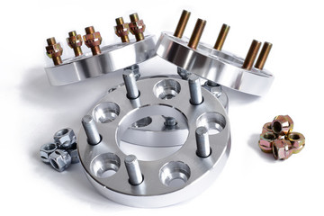 Set of four new metal mold of wheel spacers and nuts for tuning. 114.3x5 20mm and 25mm. CNC milling...