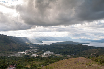 lake toba