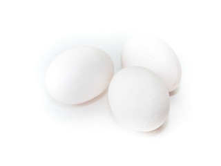 Weiße Eier isoliert