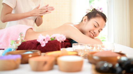 Fototapeta na wymiar Spa and massage : Thai massage and spa for healing and relaxation