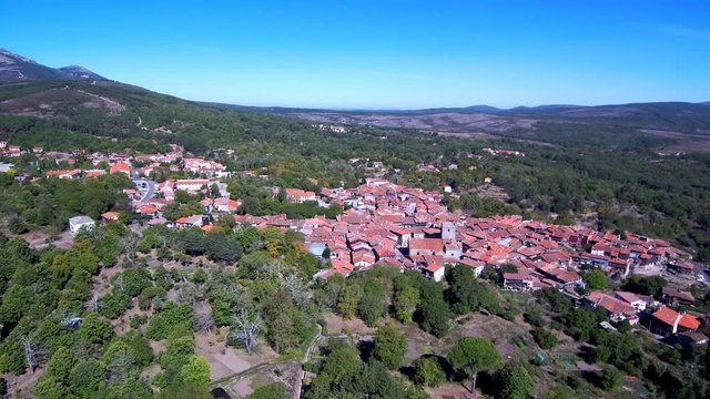La Alberca desde un Drone. Pueblo de Salamanca en Castilla y Leon, España.Video aereo con Drone