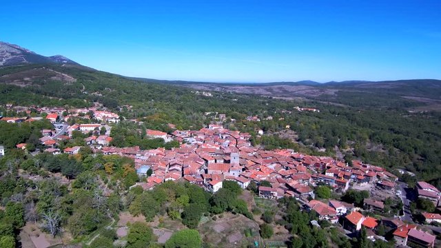 La Alberca desde un Drone. Pueblo de Salamanca en Castilla y Leon, España