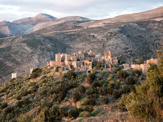 Obraz premium The medieval Vathia village in Greece