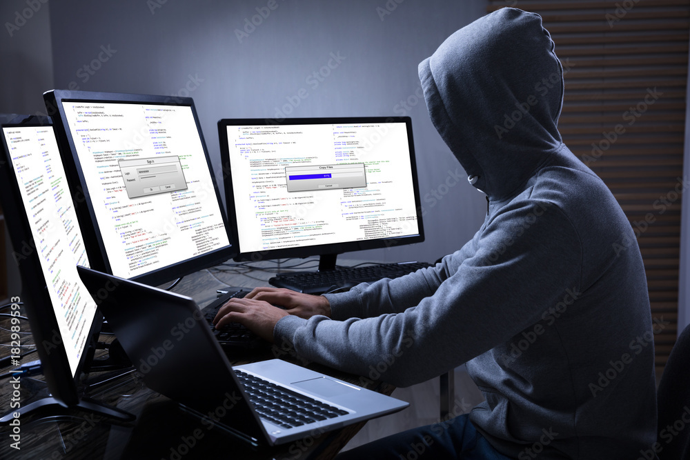 Poster Hacker Using Multiple Computers For Stealing Data
